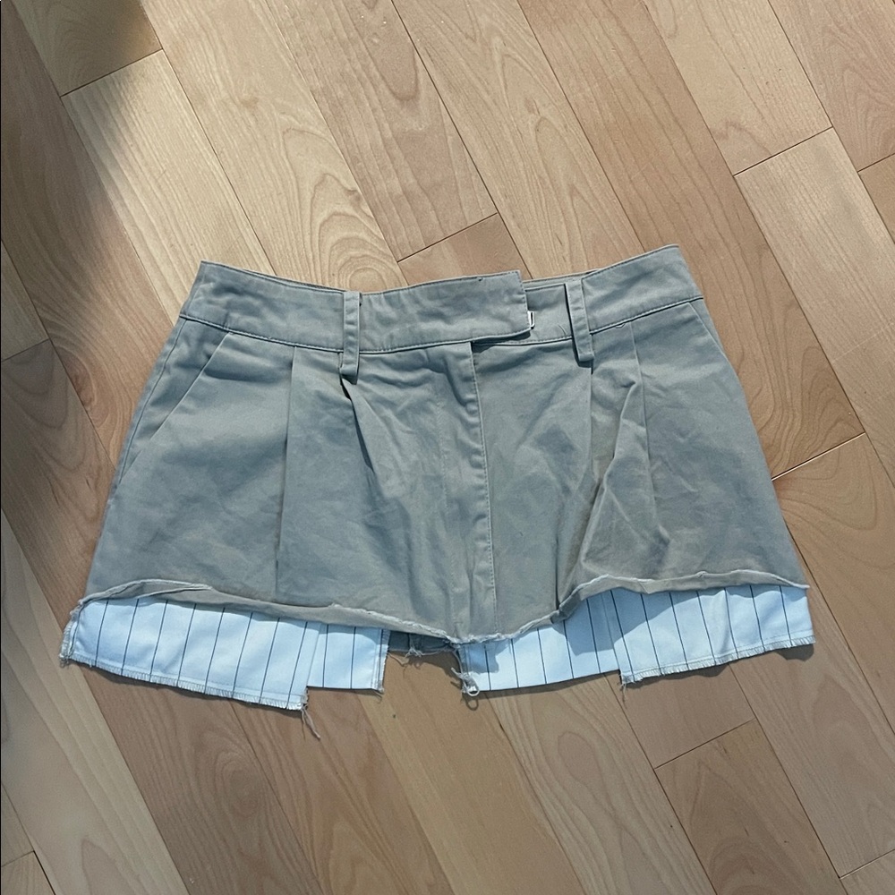 Stylish Tan Skirt